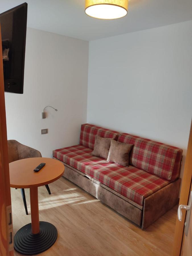 Hotel Europeo Alpine Charme & Wellness Пинцоло Экстерьер фото
