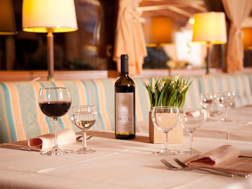 Hotel Europeo Alpine Charme & Wellness Пинцоло Экстерьер фото